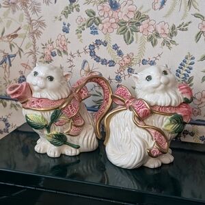 Fitz & Floyd Rose Cat Cream And Sugar Set